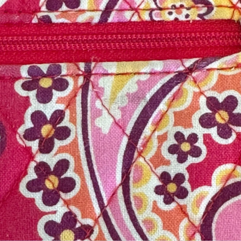 Vera Bradley Raspberry Fizz zip-around wallet pink paisley 2008 retired